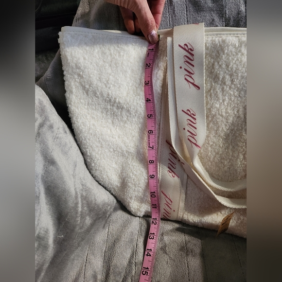 NWT Victoria’s Secret beige and pink plush tote bag - Picture 3 of 11